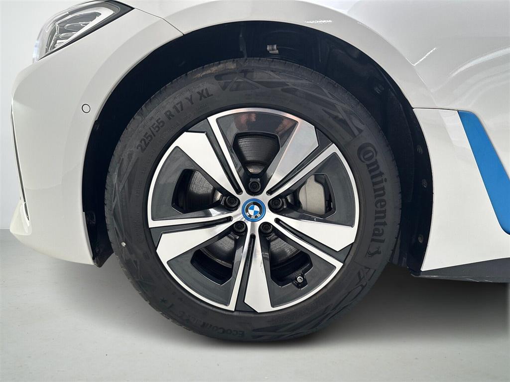 BMW i4 eDrive40 Gran Coupé EL 340HK 5d Aut. - Image 9