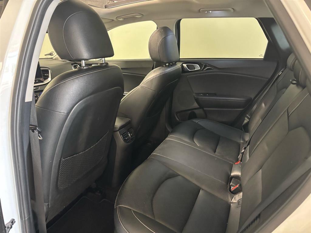 Kia Ceed SW 1,6 GDI PHEV Plugin-hybrid Upgrade m/Plus DCT 141HK Stc 6g Aut. - Image 6