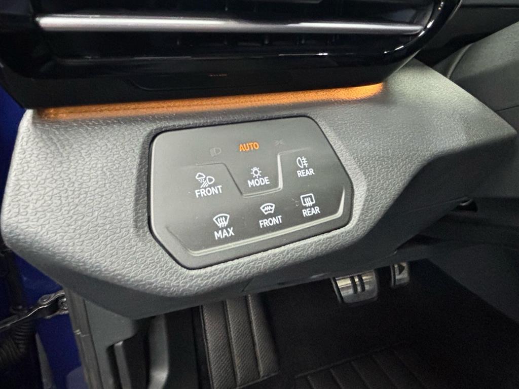 VW ID.4 EL Pro Performance 204HK 5d Aut. - Image 9