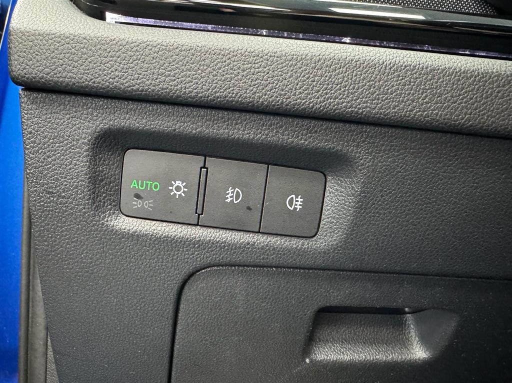 Skoda Octavia Combi 1,4 TSI Plugin-hybrid iV Plus iV DSG 204HK Stc 6g Aut. - Image 11
