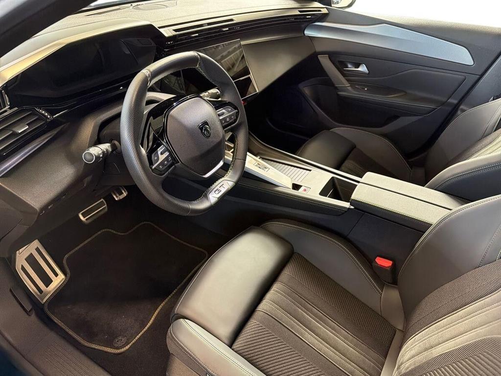 Peugeot e-408 EL 58 GT 210HK 5d Aut. - Image 6