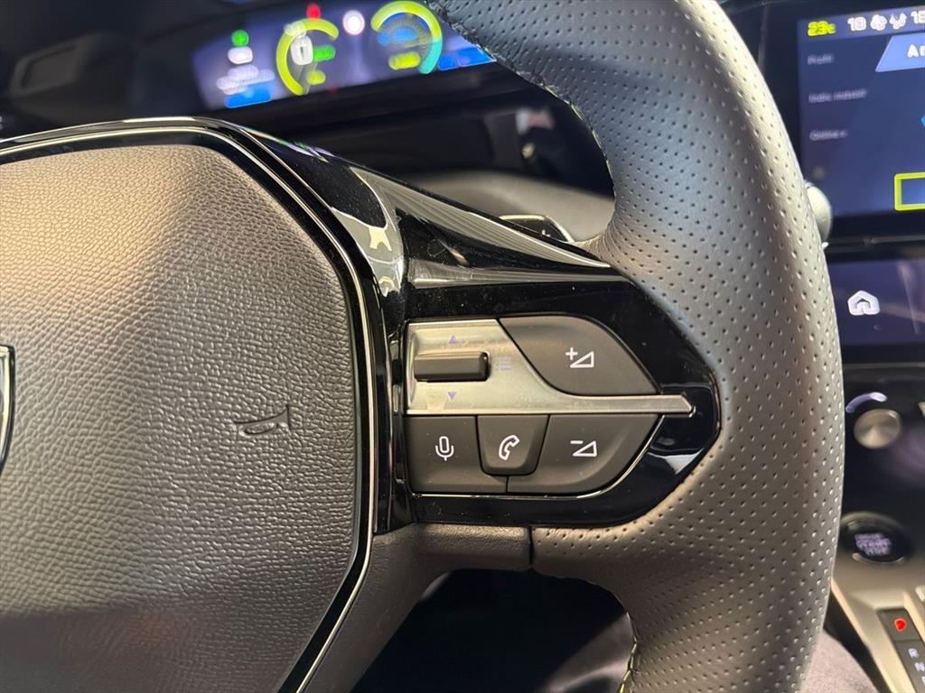 Peugeot e-408 EL 58 GT 210HK 5d Aut. - Image 14