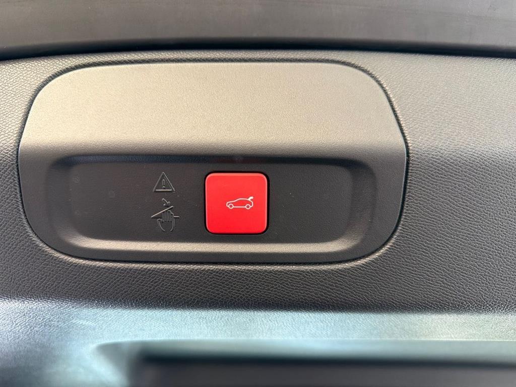 Peugeot e-408 EL 58 GT 210HK 5d Aut. - Image 19