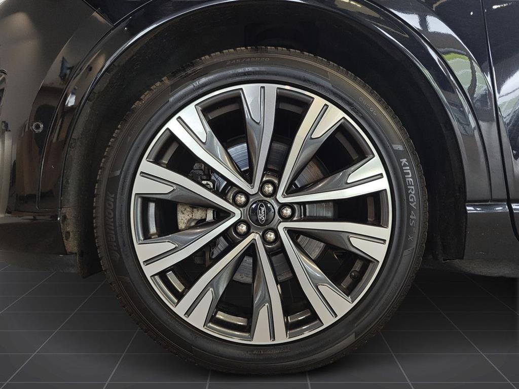 Ford Kuga 2,5 Plugin-hybrid Vignale CVT 225HK 5d Trinl. Gear - Image 6