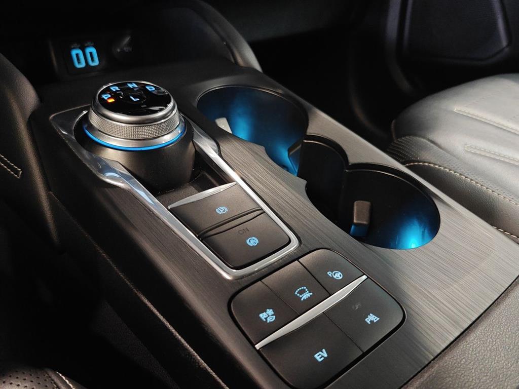Ford Kuga 2,5 Plugin-hybrid Vignale CVT 225HK 5d Trinl. Gear - Image 22