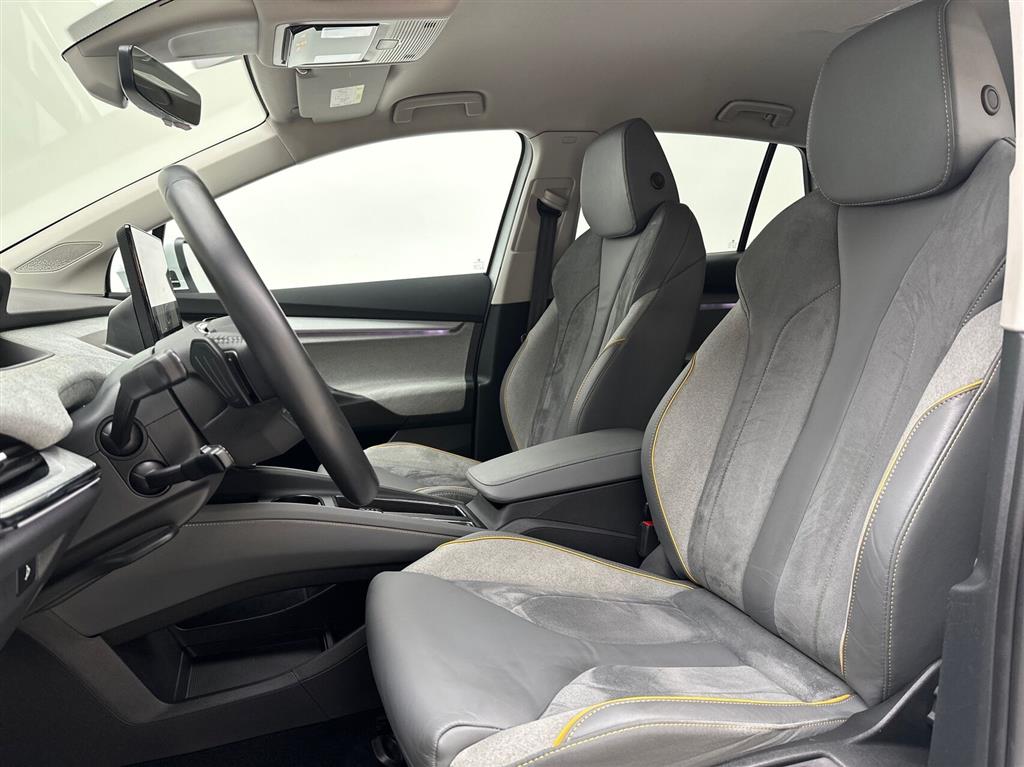 Skoda Enyaq 80 iV Design Selection Suite 204HK 5d Aut. - Image 18