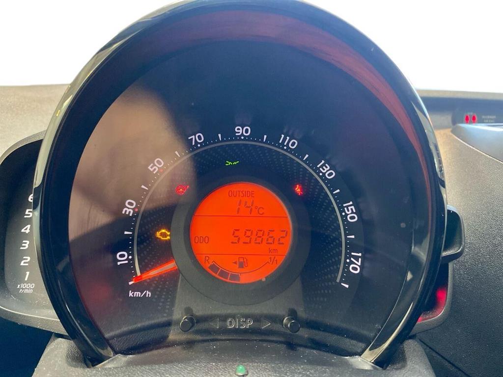 Toyota Aygo 1,0 VVT-I X-Press 72HK 5d - Image 13