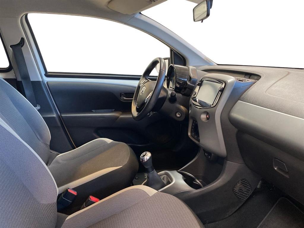 Toyota Aygo 1,0 VVT-I X-Press 72HK 5d - Image 15