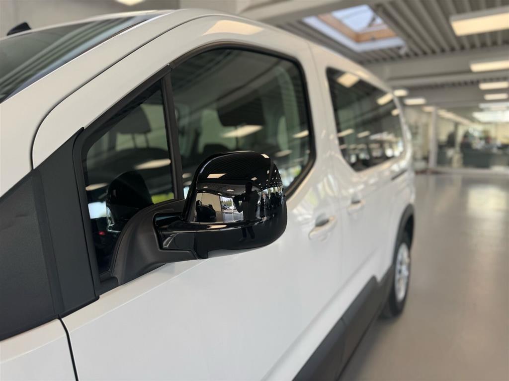 Peugeot e-Rifter L2 EL Active Pack 136HK Aut. - Image 19