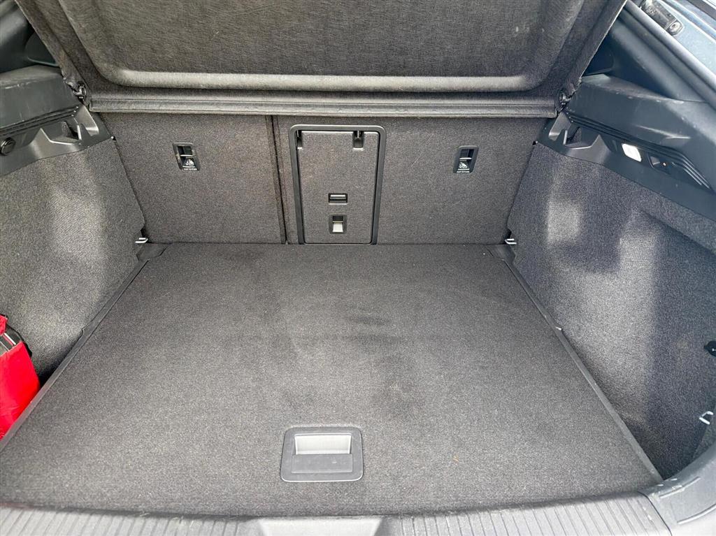 VW ID.5 EL Pro Performance 204HK 5d Aut. - Image 13
