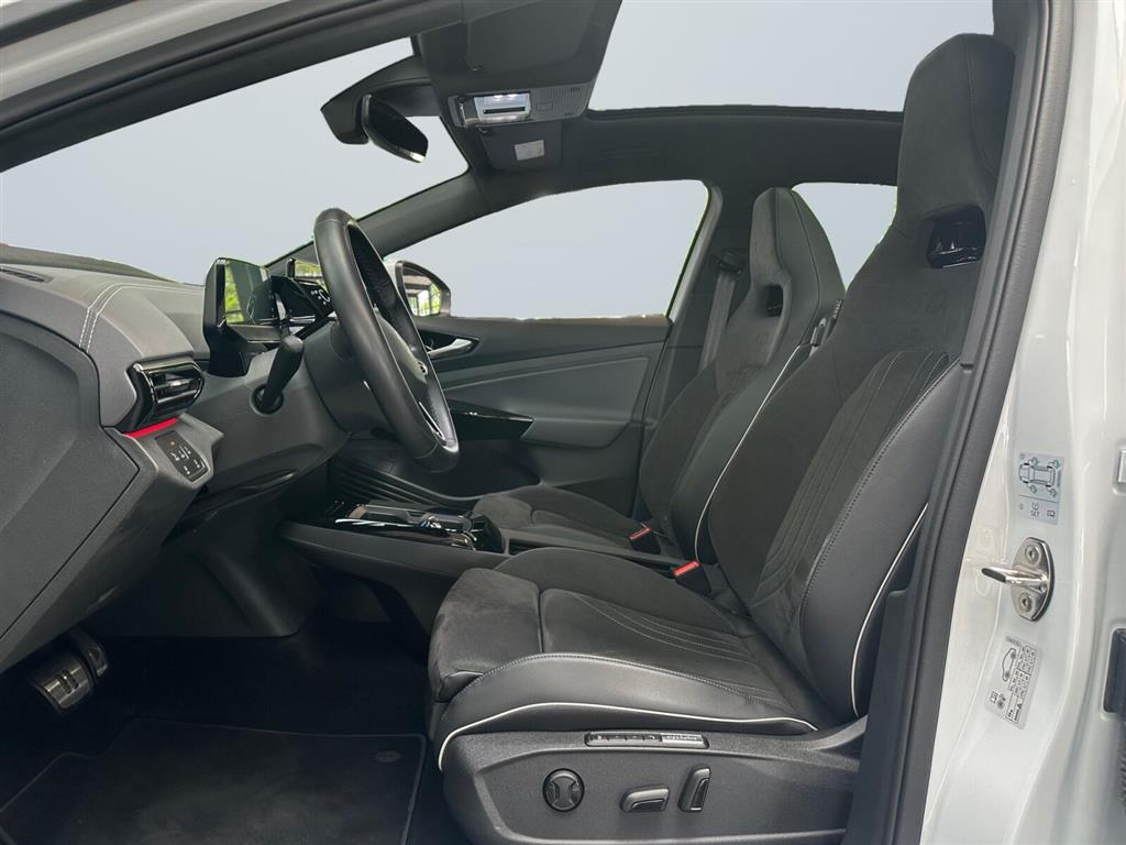 VW ID.4 EL Pro Performance 204HK 5d Aut. - Image 10