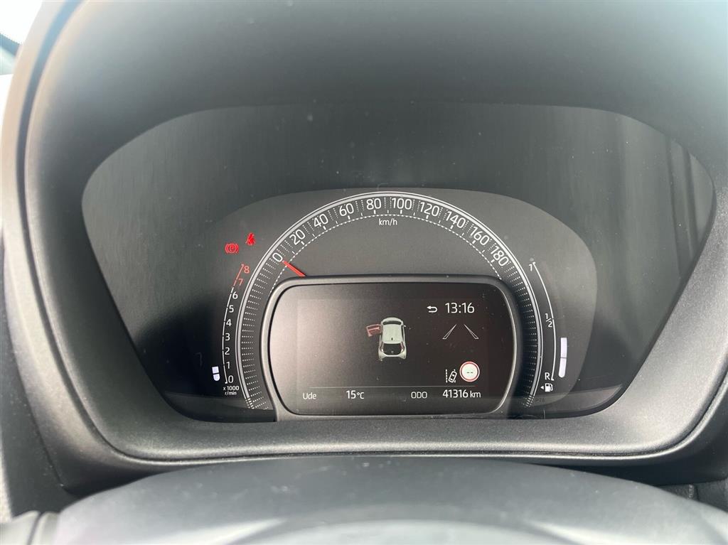 Toyota Aygo X 1,0 VVT-I Pulse 72HK 5d - Image 13