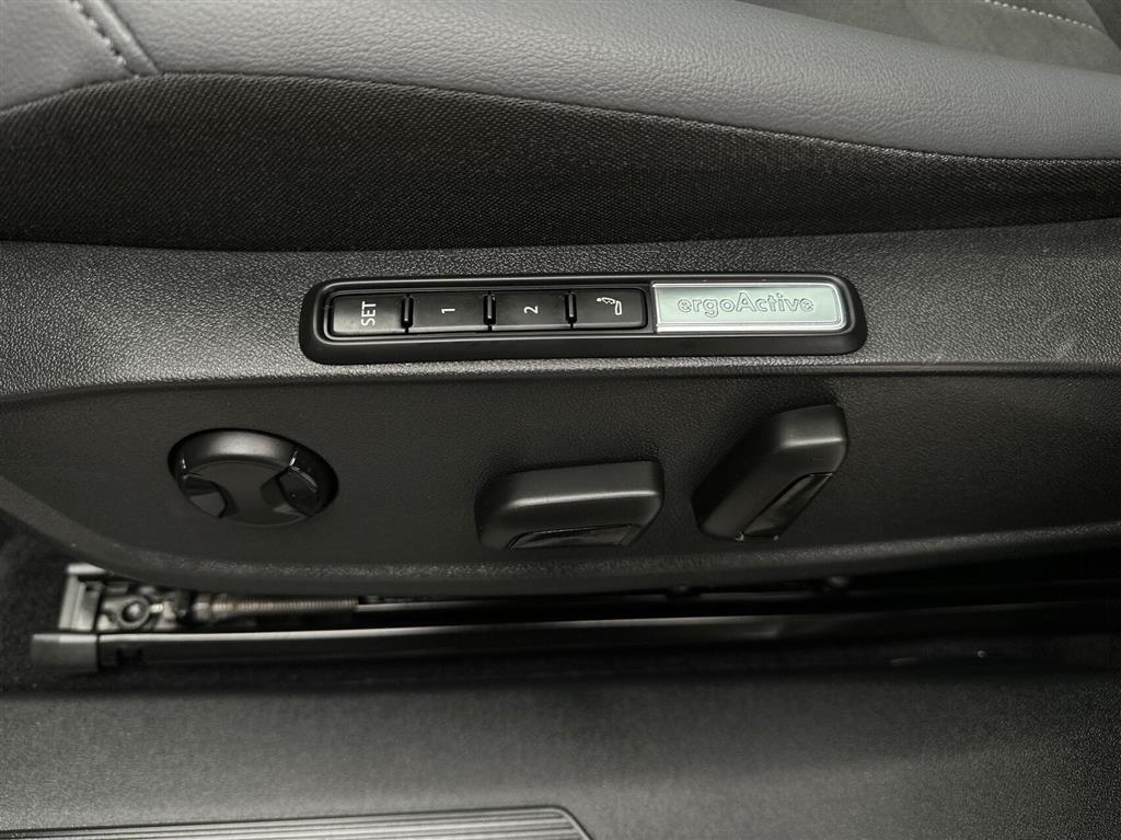 VW ID.4 EL Pro Performance 204HK 5d Aut. - Image 21