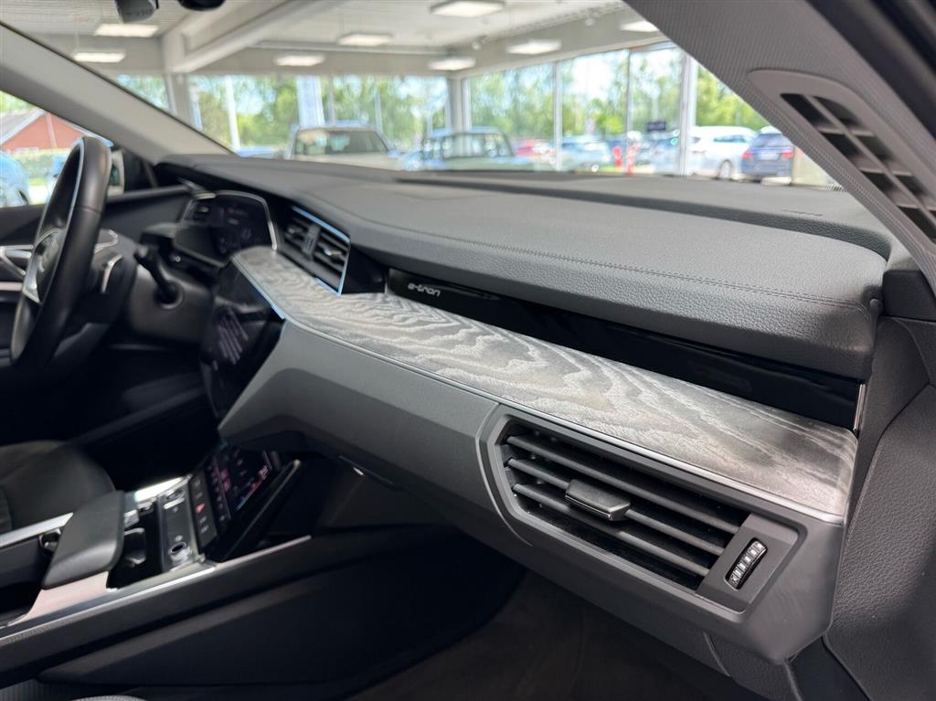 Audi E-tron 50 Advanced Quattro 313HK 5d Aut. - Image 8