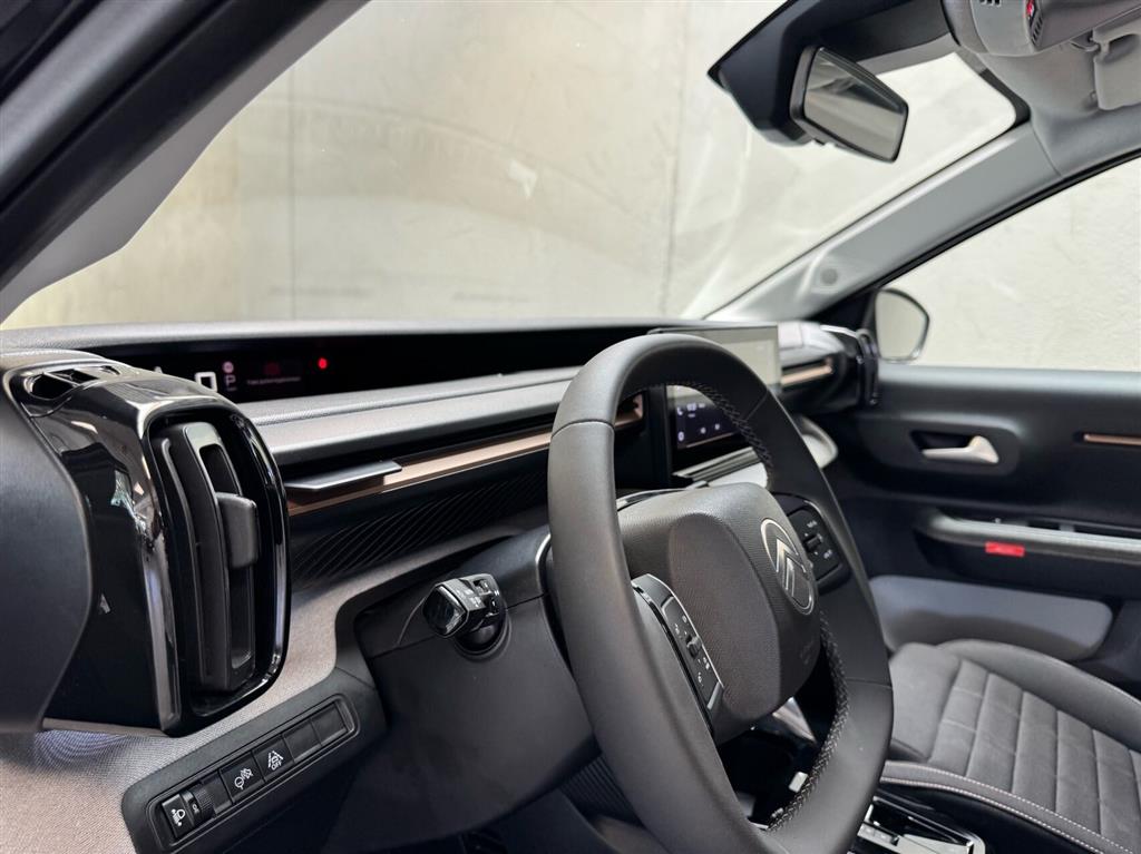 Citroën e-C3 Aircross EL Plus 113HK 5d Aut. - Image 12