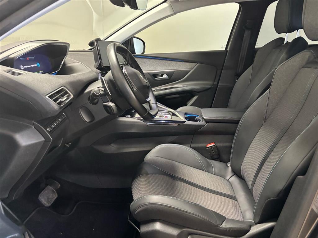 Peugeot 3008 1,6 PureTech Plugin-hybrid First Selection EAT8 225HK 5d 8g Aut. - Image 4