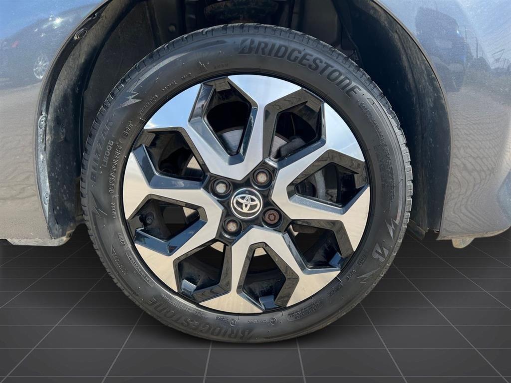 Toyota Aygo 1,0 VVT-I X-Press 72HK 5d - Image 6