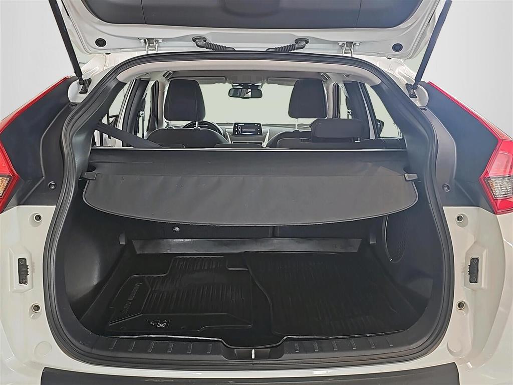 Mitsubishi Eclipse Cross 1,5 T-Mivec Intense+ CVT 163HK 5d 8g Aut. - Image 17