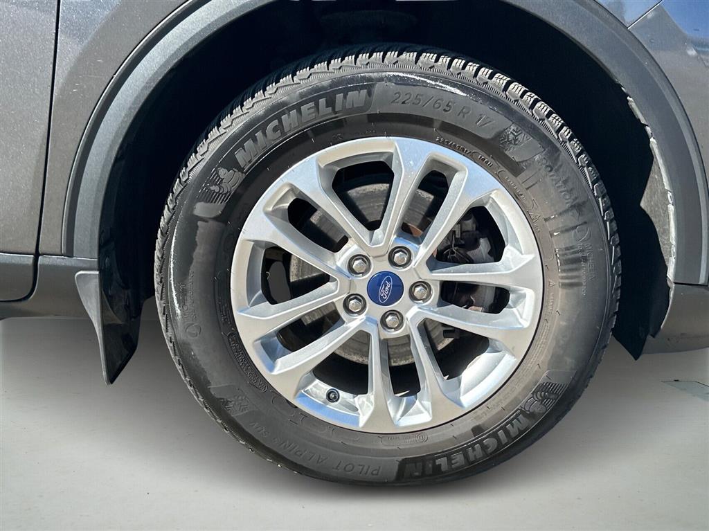 Ford Kuga 2,5 Plugin-hybrid Titanium CVT 225HK 5d Trinl. Gear - Image 11