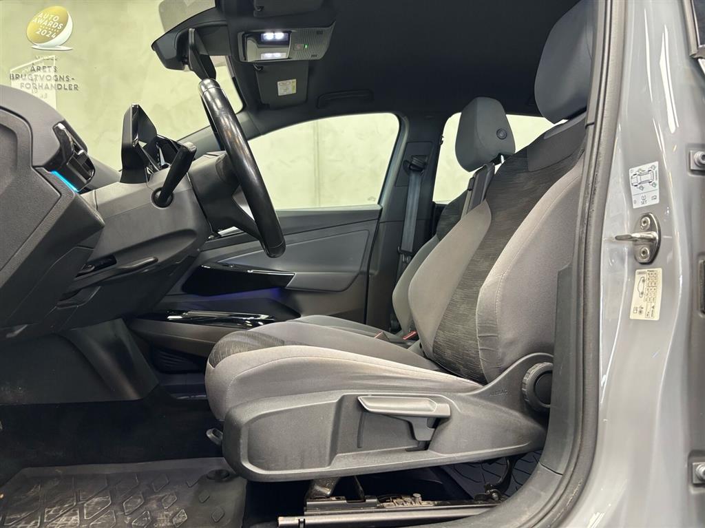 VW ID.4 EL Pro Performance 204HK 5d Aut. - Image 8