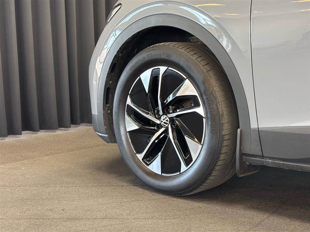 VW ID.4 EL Pro Performance 204HK 5d Aut. - Image 5