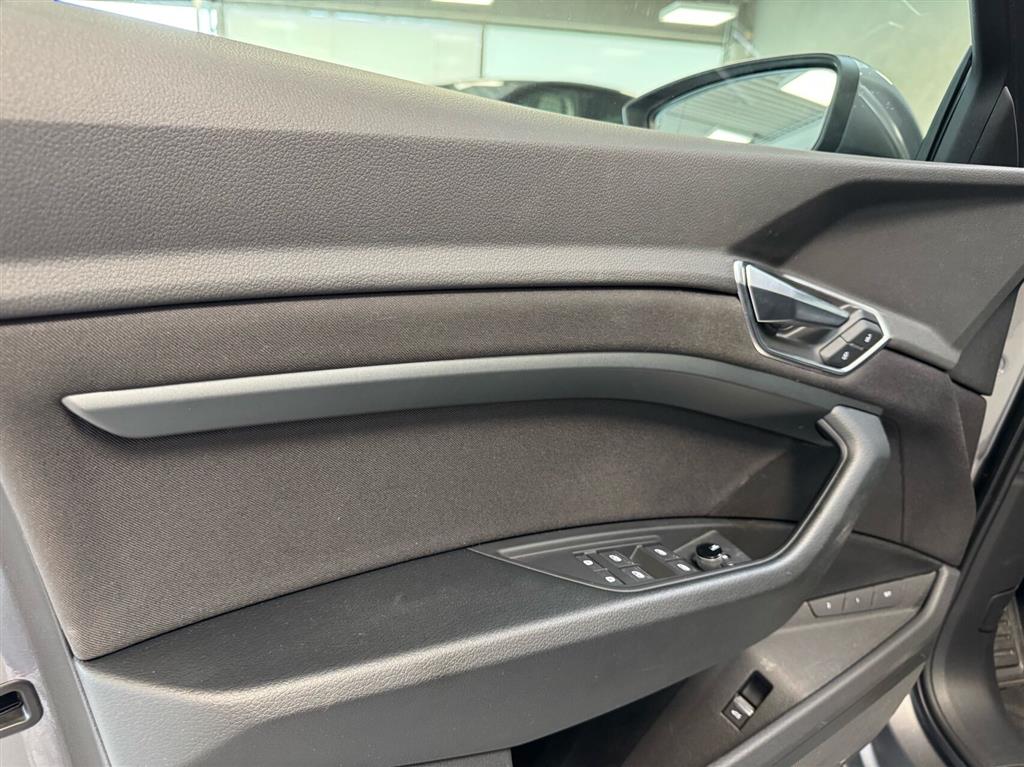 Audi E-tron 50 Quattro 313HK 5d Aut. - Image 13