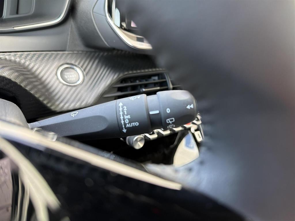 Peugeot e-2008 EL Allure 136HK 5d Aut. - Image 14