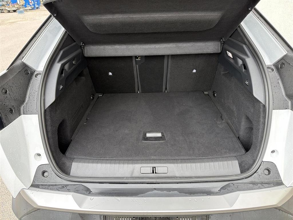 Peugeot e-3008 EL Allure 210HK 5d Aut. - Image 8