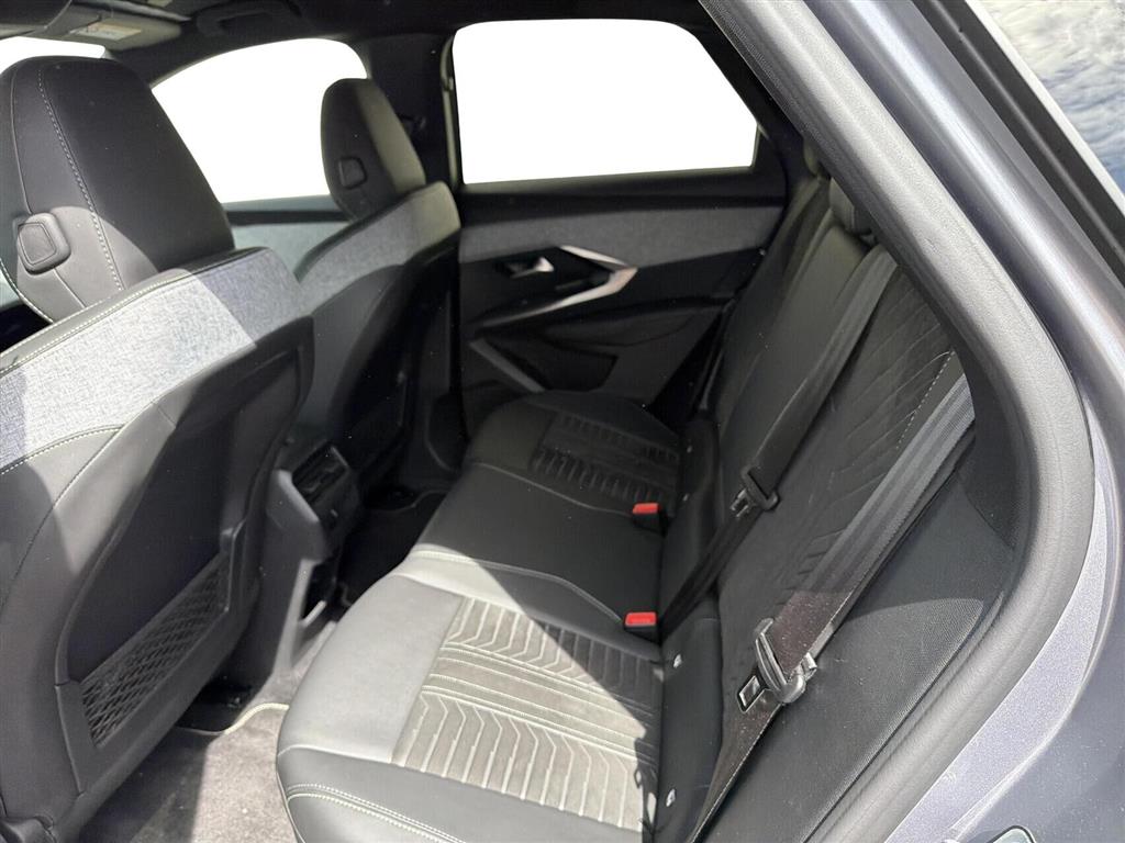 Peugeot e-3008 EL GT Longe Range 230HK 5d Aut. - Image 5