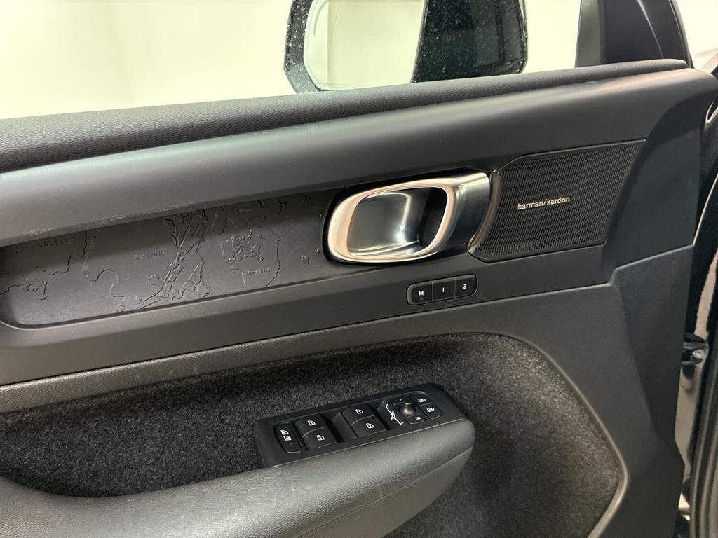 Volvo XC40 P6 Recharge Ultimate 231HK 5d Aut. - Image 16