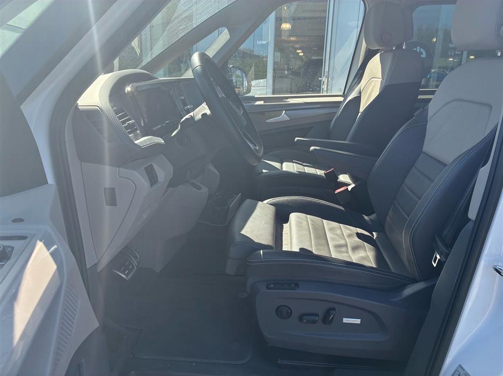 VW Multivan Kort 1,4 TSI Plugin-hybrid Style DSG 218HK 6g Aut. - Image 3