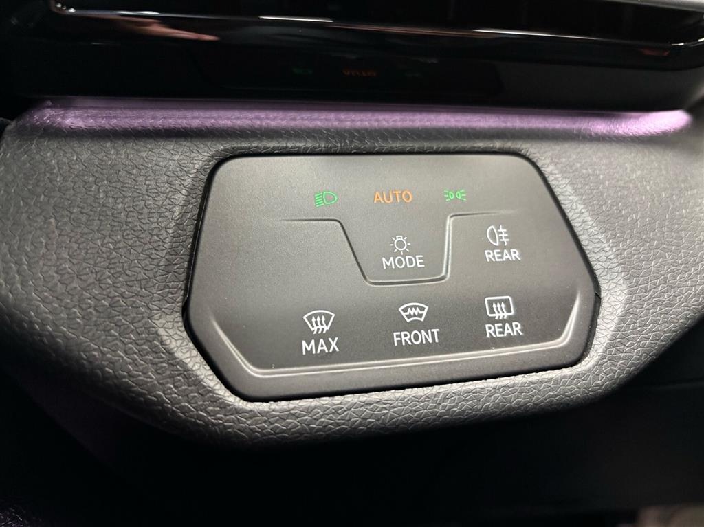 VW ID.4 EL Pro Performance 204HK 5d Aut. - Image 25