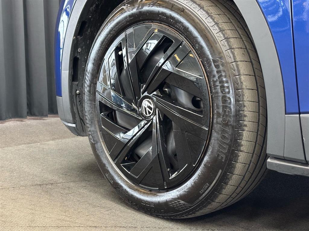 VW ID.4 EL Pro Performance 204HK 5d Aut. - Image 5