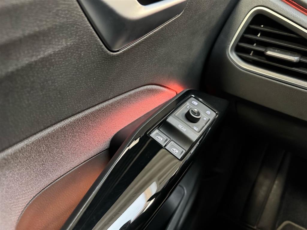 VW ID.3 EL Pro Performance 204HK 5d Aut. - Image 16