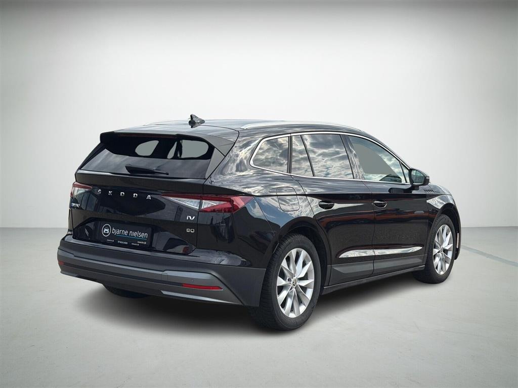 Skoda Enyaq 80 iV Design Selection Suite 204HK 5d Aut. - Image 2