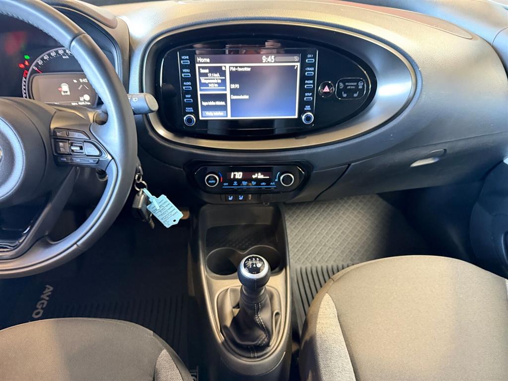 Toyota Aygo X 1,0 VVT-I Active 72HK 5d - Image 12