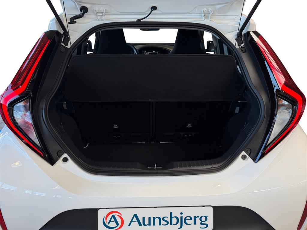 Toyota Aygo X 1,0 VVT-I Active 72HK 5d - Image 16