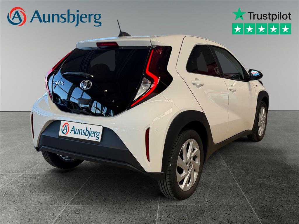 Toyota Aygo X 1,0 VVT-I Active 72HK 5d - Image 5