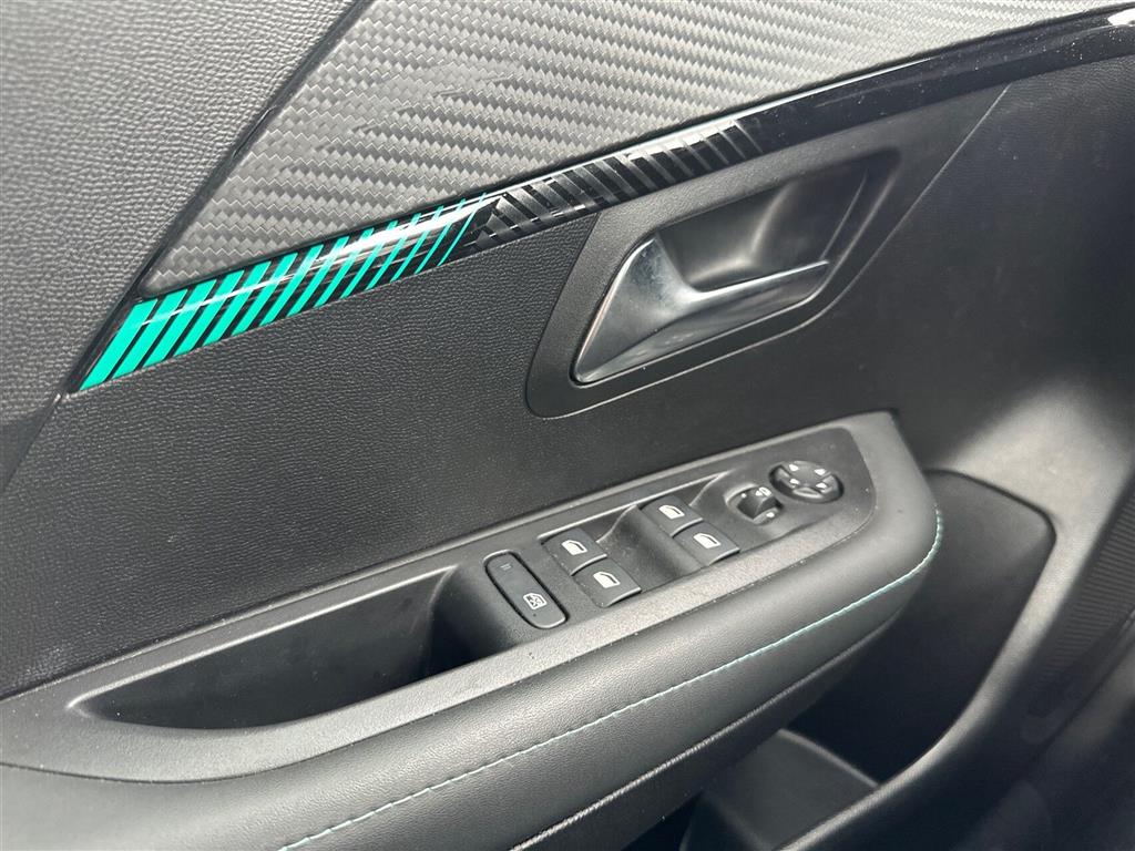 Peugeot 208 1,2 PureTech Vision Sport 100HK 5d 6g - Image 17