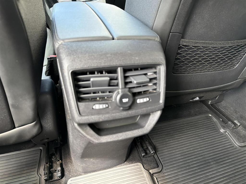 Peugeot 3008 1,5 BlueHDi First Selection EAT8 130HK 5d 8g Aut. - Image 7