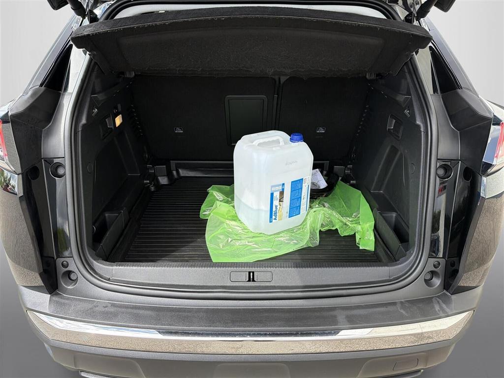 Peugeot 3008 1,5 BlueHDi First Selection EAT8 130HK 5d 8g Aut. - Image 8