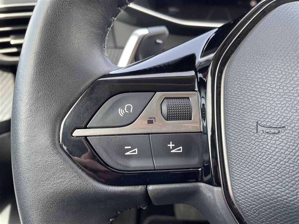 Peugeot 2008 1,2 PureTech Allure Pack EAT8 130HK 5d 8g Aut. - Image 14