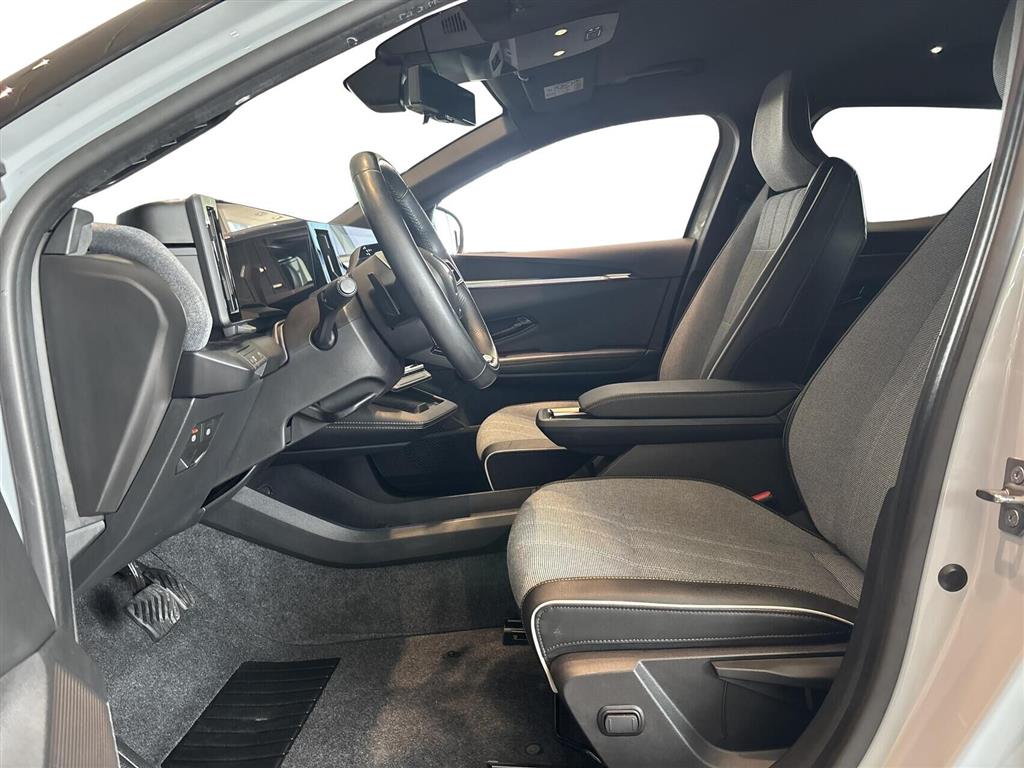 Renault Mégane E-TECH Techno 220HK 5d Aut. - Image 4