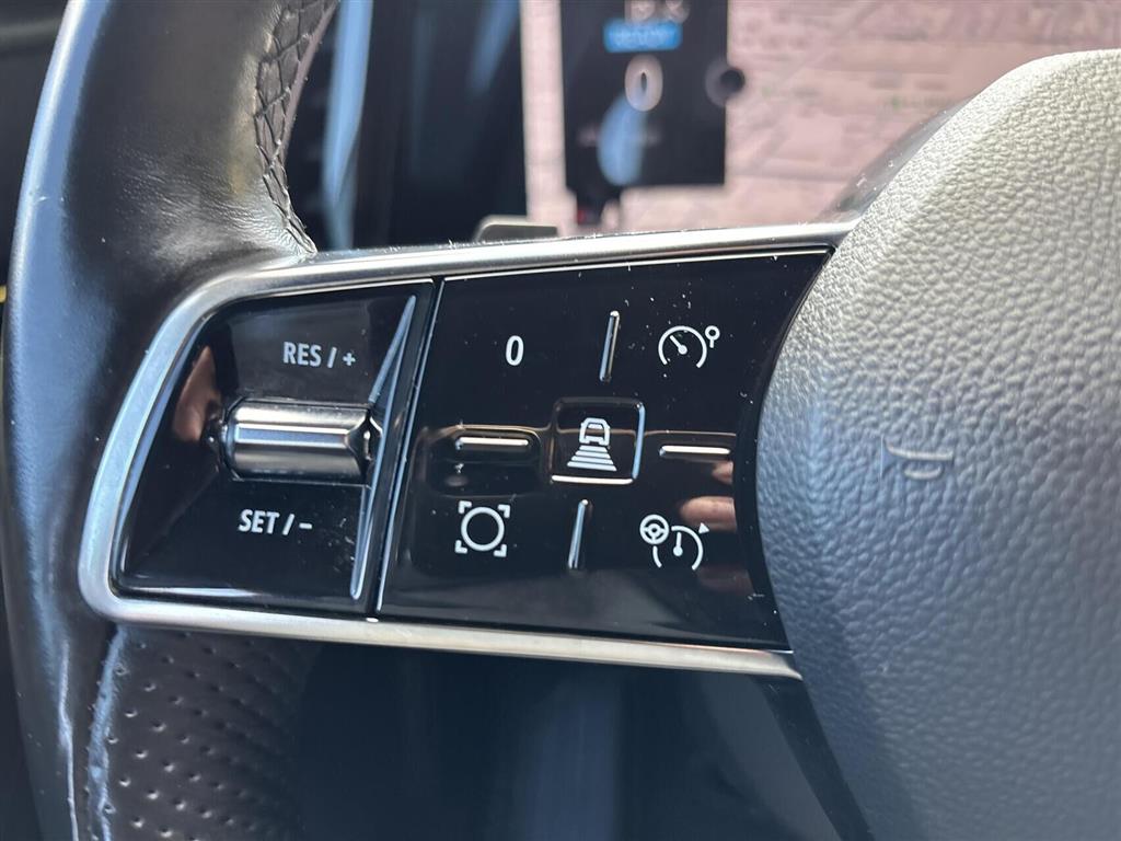 Renault Mégane E-TECH Techno 220HK 5d Aut. - Image 12