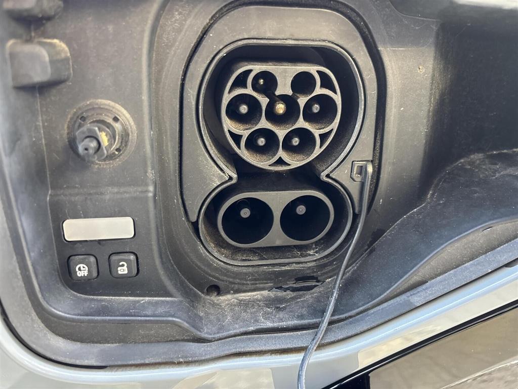 Renault Mégane E-TECH Techno 220HK 5d Aut. - Image 19