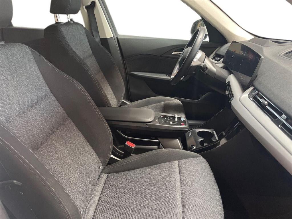 BMW iX1 eDrive20 EL 204HK 5d Aut. - Image 14