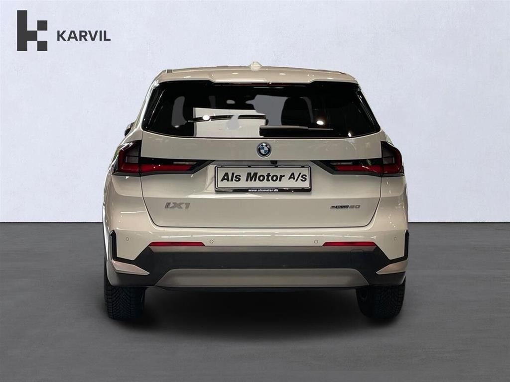 BMW iX1 eDrive20 EL 204HK 5d Aut. - Image 5