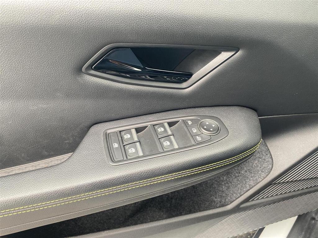 Renault Mégane E-TECH Techno 220HK 5d Aut. - Image 17