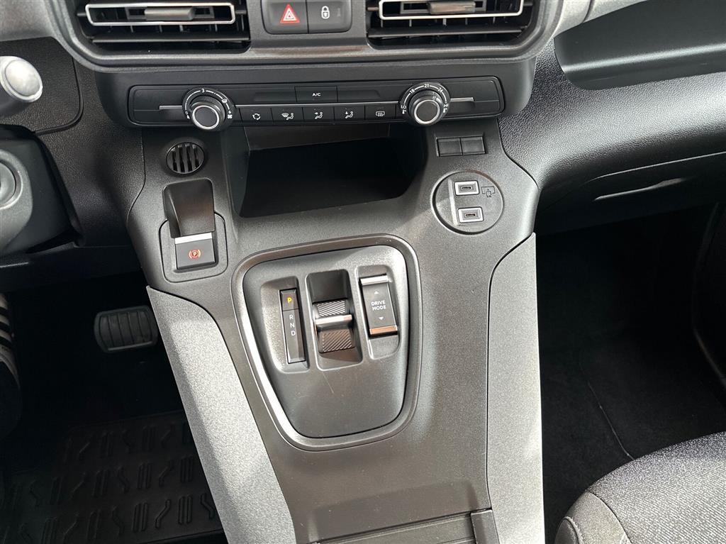 Peugeot e-Rifter L1 EL Allure 136HK Aut. - Image 15
