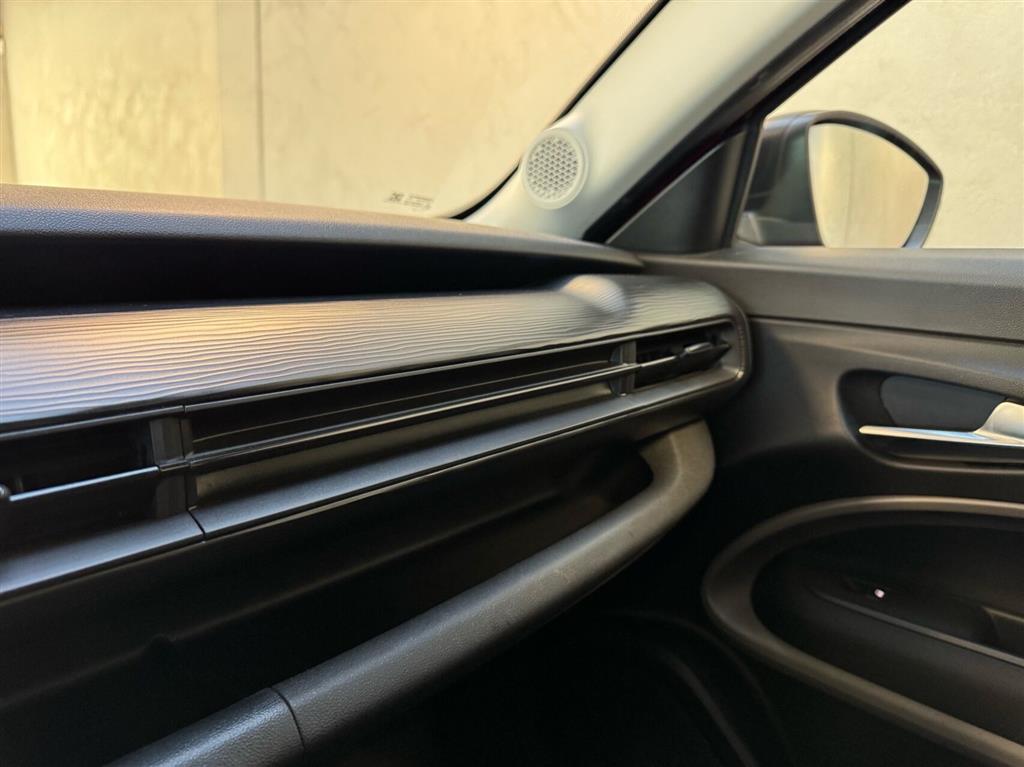 Jeep Avenger EL Longitude 156HK 5d Aut. - Image 19